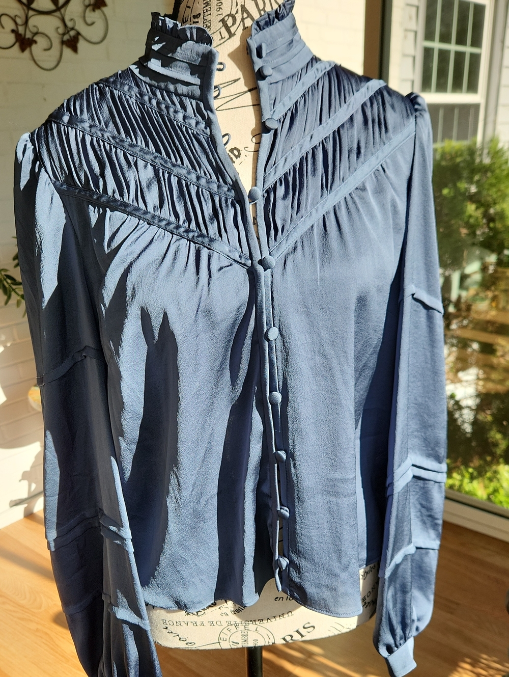 Veronica Beard Blue Top SZ 6